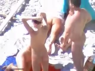 Banho de sol praia vagabundas ter alguns jovem grávida grupo xxx clipe diversão