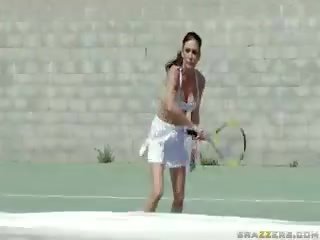 Tenis cycki