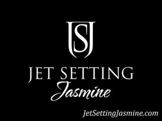 Orally Yours: King Noire & Jet Setting Jasmine voluptuous Black Woman takes Huge BBC