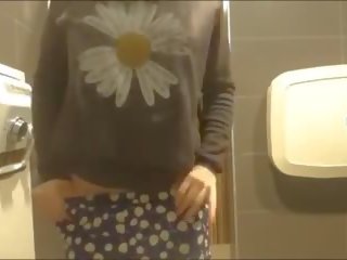 Νέος ασιάτης/ισσα lassie μαλακία σε mall μπάνιο: x βαθμολογήθηκε ταινία ed