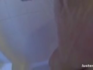 Kotitekoiset amatööri lesbo aikuinen klipsi sisään the suihku: vapaa hd seksi 7c