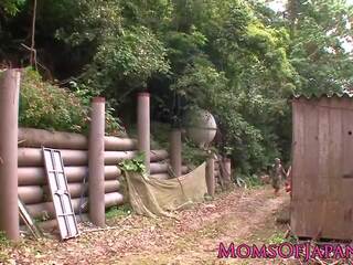 Monsterboobs pornstar hitomi tanaka în aer liber