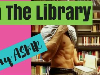 Asmr mashkull - në the bibliotekë (asmr rol luaj)
