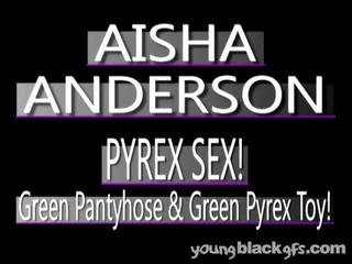 Provocante giovanissima nero damsel aisha anderson