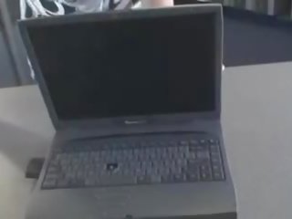 Spart laptop downblouse pov