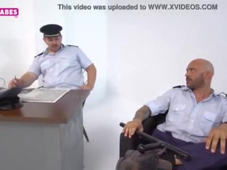 Sugarbabestv&colon; greeks polisiýa officer ulylar uçin movie