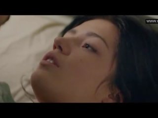 阿黛尔 exarchopoulos - 袒胸 色情 场景 - eperdument (2016)